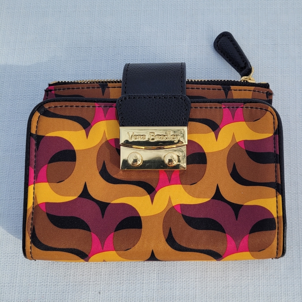 NWOT Vera Bradley Pushlock Wallet in Modern Lights MSRP $64